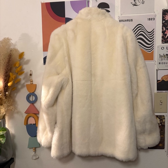 Vintage Grandella Sportowne Cream Faux Fur Coat Size 10 - Picture 7 of 11